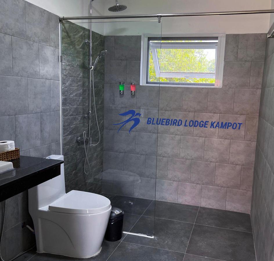 Bluebird Lodge Кампот Экстерьер фото